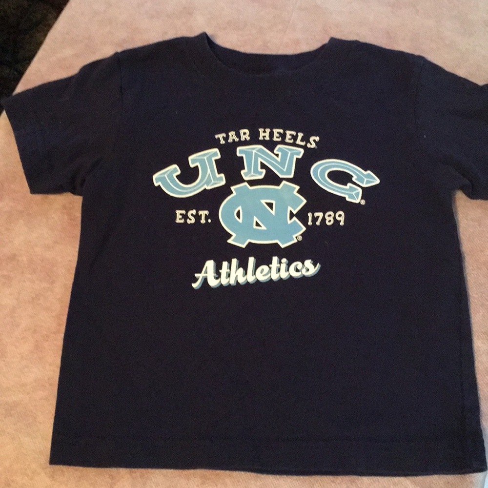 NCAA Tar Heel Design T-Shirt